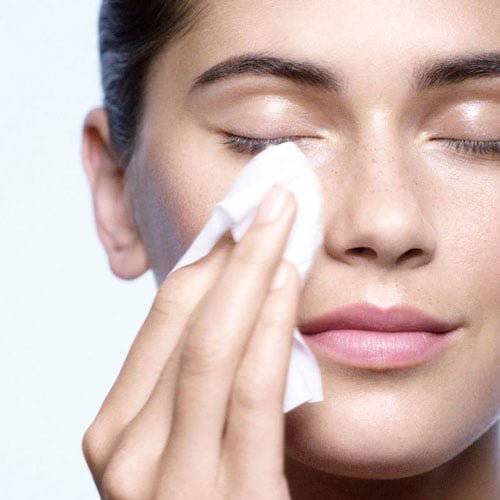 محلول پاک کننده آرایش صورت و چشم لافارر مخصوص پوست چرب و معمولی حجم 250 میلی لیتر